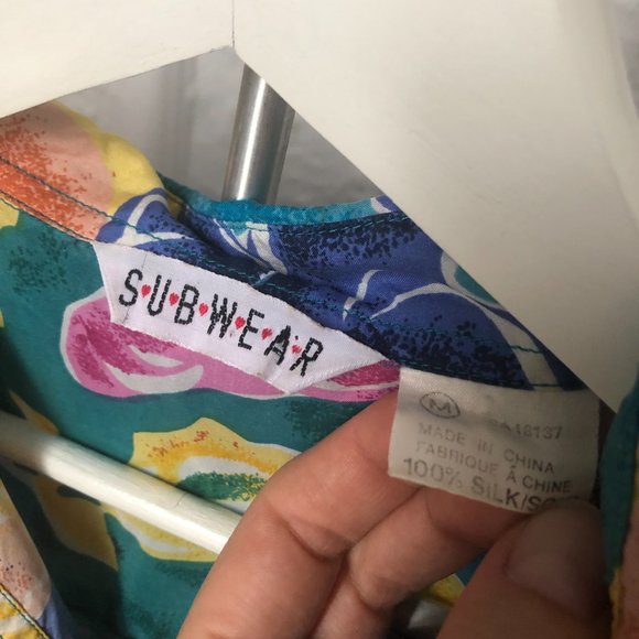 Summer 100 % Silk Blouse - Picture 3 of 3